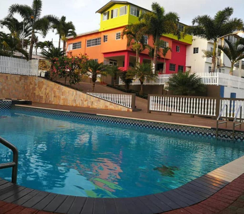 Tropics View Jamaica Hotel Hatfield ภายนอก รูปภาพ